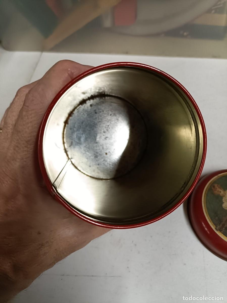 Cajas y cajitas met&aacute;licas: Bote curioso antiguo - Foto 2