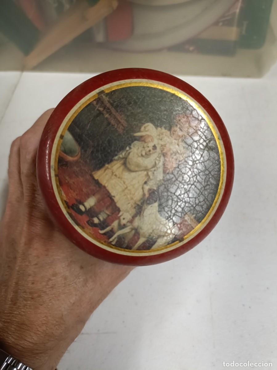 Cajas y cajitas met&aacute;licas: Bote curioso antiguo - Foto 4