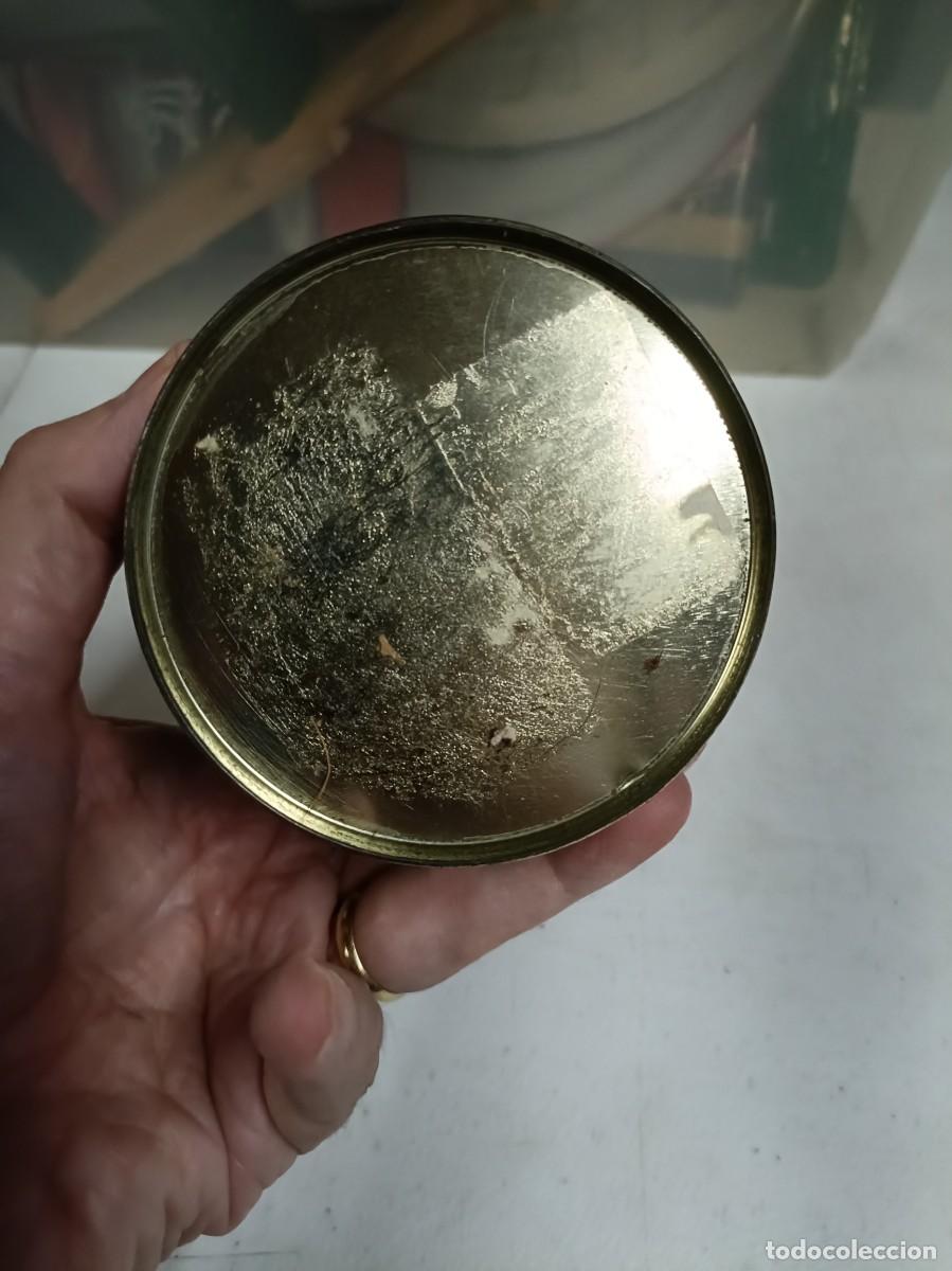Cajas y cajitas met&aacute;licas: Bote curioso antiguo - Foto 6