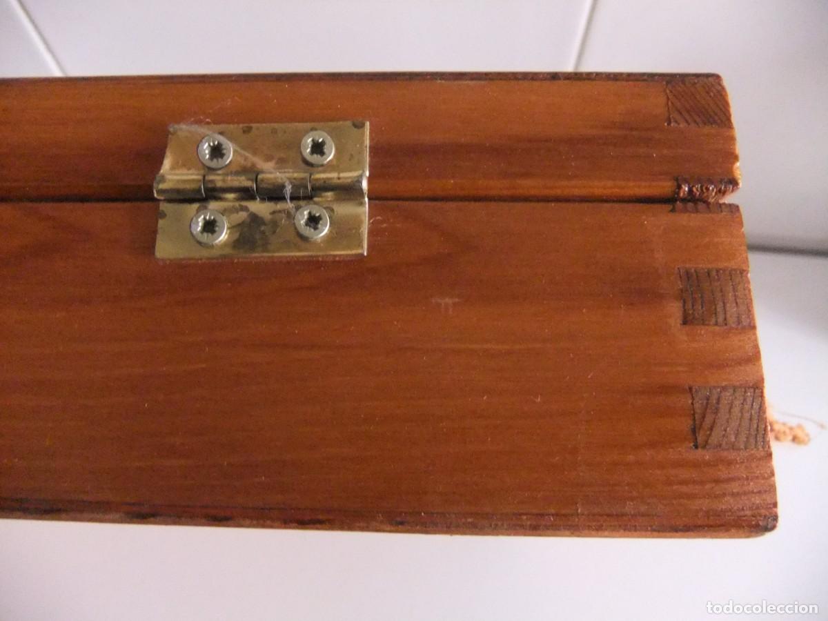 Cajas y cajitas met&aacute;licas: caja de madera con colas de milano - Foto 4