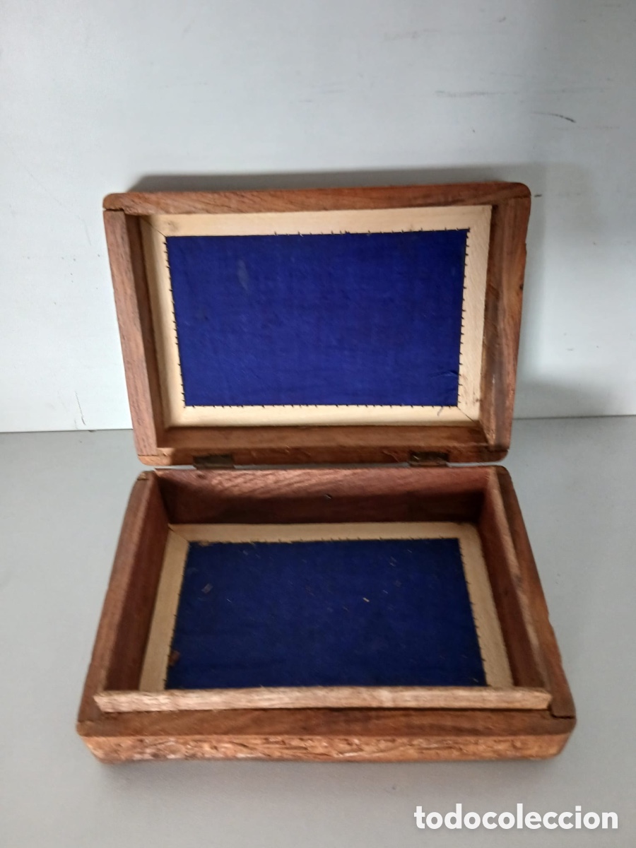 Cajas y cajitas met&aacute;licas: Caja joyero de madera tallada - Foto 2