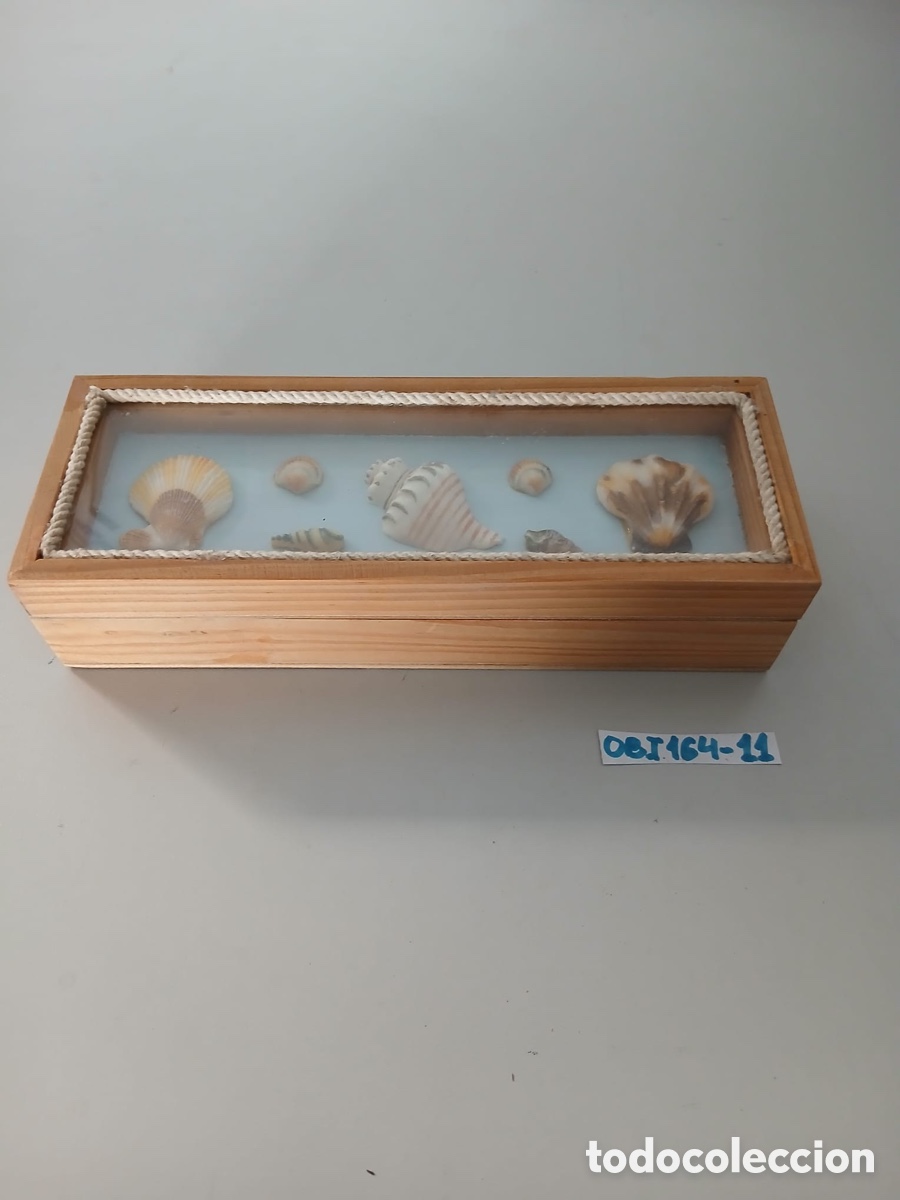 Cajas y cajitas met&aacute;licas: Can de madera conchas marinas - Foto 1