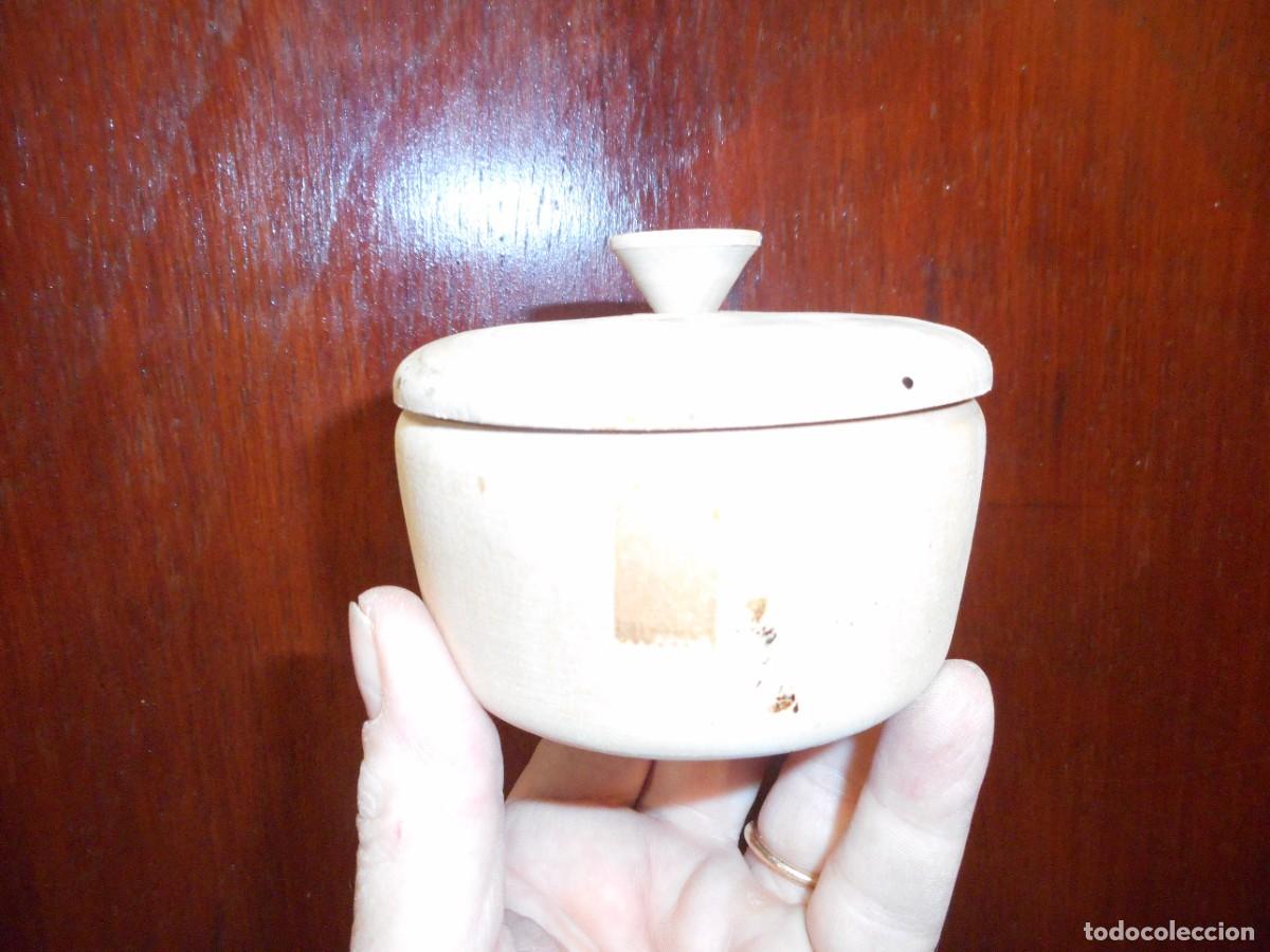 Cajas y cajitas met&aacute;licas: Bote de madera sin pulir