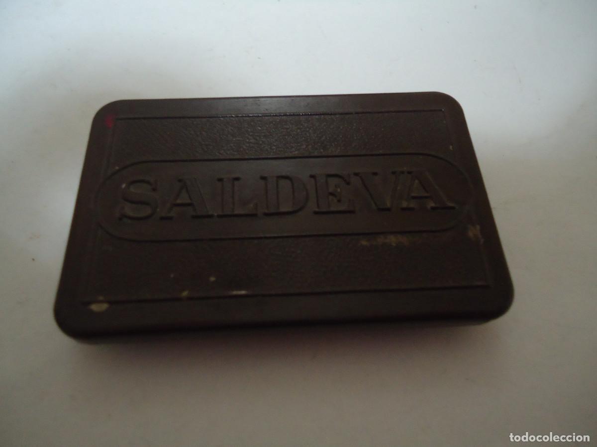 Caixas e caixinhas met&aacute;licas: CAJITA EN BAQUELITA DE COLOR MARRON OSCURO DE FARMACIA, SALDEVA. -- 24
