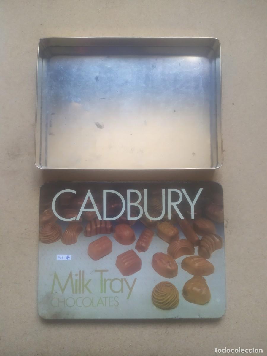 Cajas y cajitas met&aacute;licas: Caja de chocolates Cadbury - Foto 1