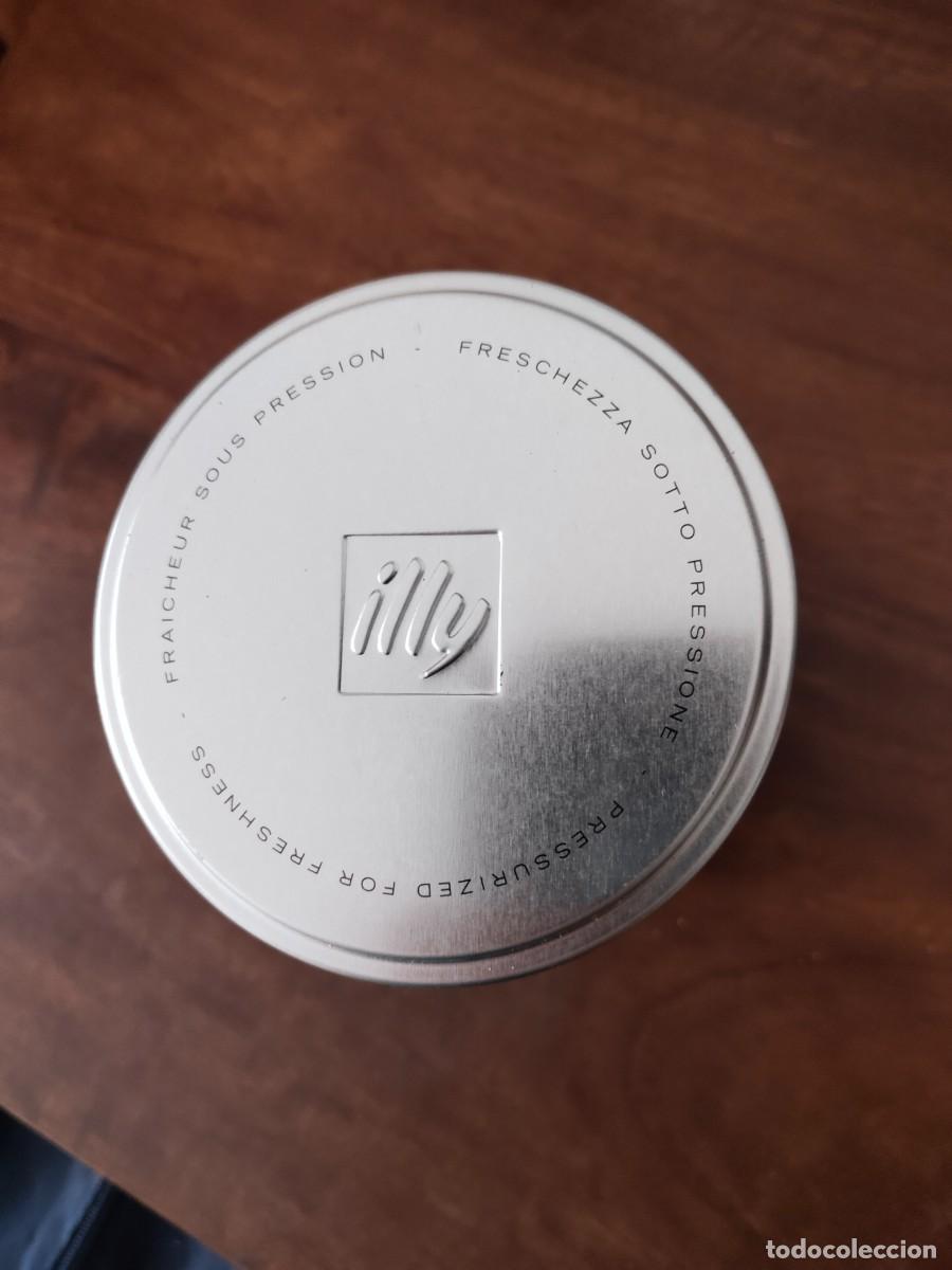 Cajas y cajitas met&aacute;licas: Lata de Caf&eacute; Illy, 8,7 x 14,2 cm. - Foto 6