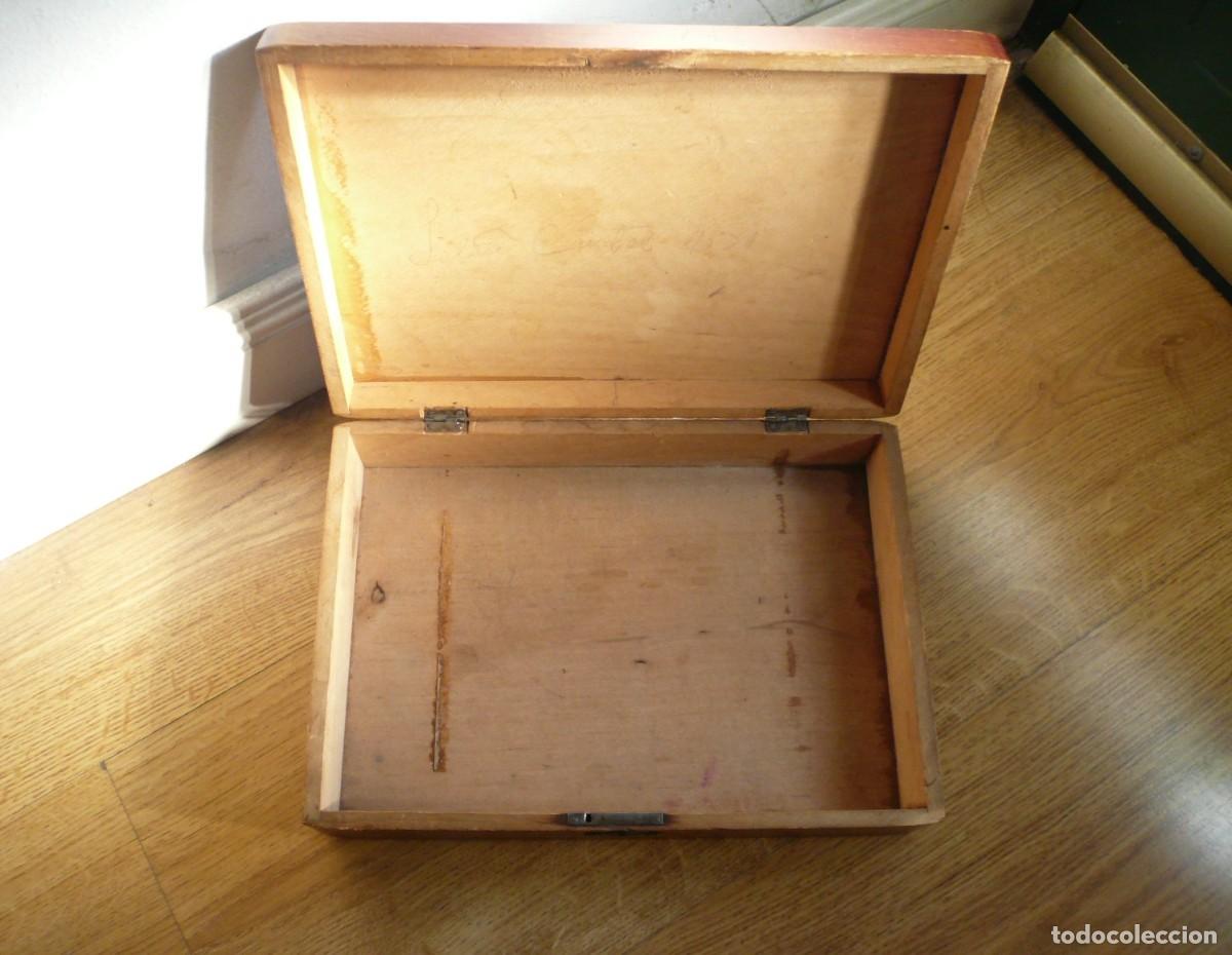 Cajas y cajitas met&aacute;licas: CAJA DE MADERA. &Eacute;POCA DE LA SEGUNDA REP&Uacute;BLICA - Foto 4