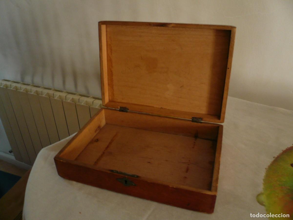 Cajas y cajitas met&aacute;licas: CAJA DE MADERA. &Eacute;POCA DE LA SEGUNDA REP&Uacute;BLICA - Foto 14