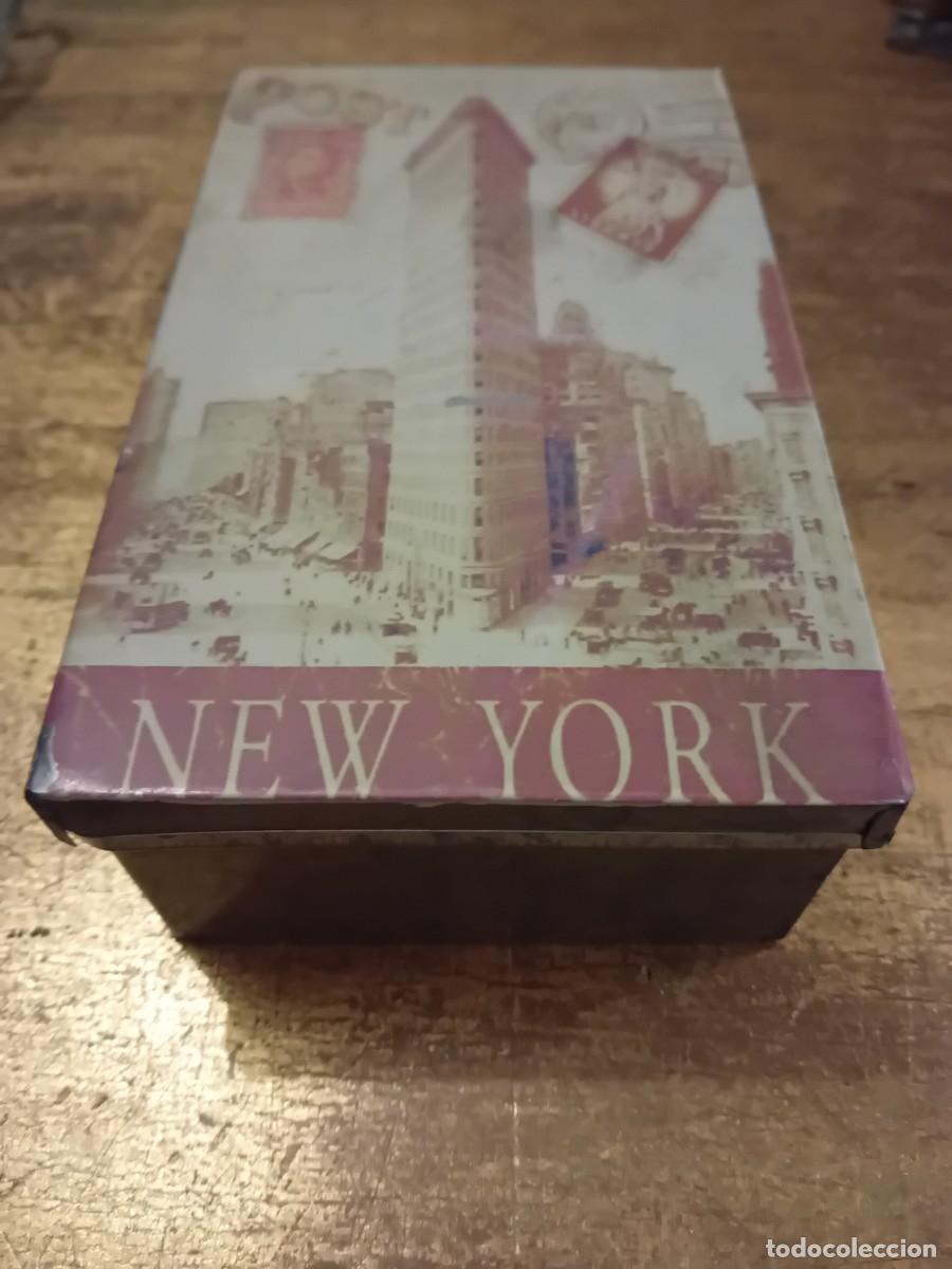 Cajas y cajitas met&aacute;licas: Caja de chapa New York con el edificio Flatiron - Foto 1