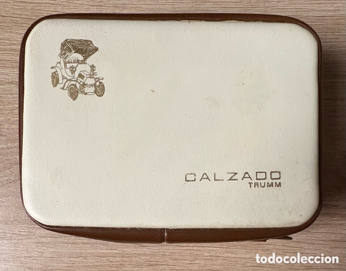 Cajas y cajitas met&aacute;licas: (L385) Kit vintage limpieza de calzado TRUMM a&ntilde;os 70 &ndash; Variante rara con coche y interior con cintas