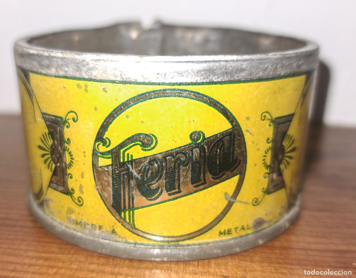 Cajas y cajitas met&aacute;licas: JOSE FERIA JES&Uacute;S - AYAMONTE ( ESPA&Ntilde;A ) - LATA DE AT&Uacute;N EN ACEITE - A&Ntilde;OS 40/50