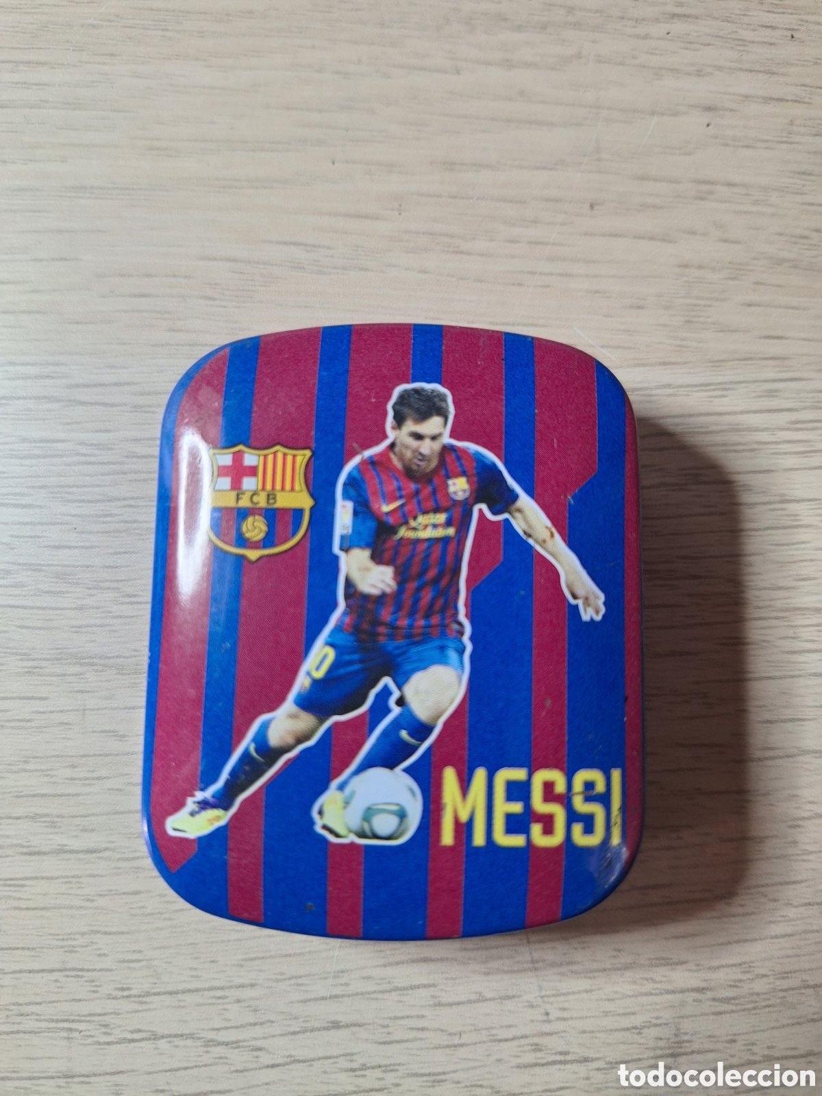 Boxes and metal boxes: Cajita metal messi.....