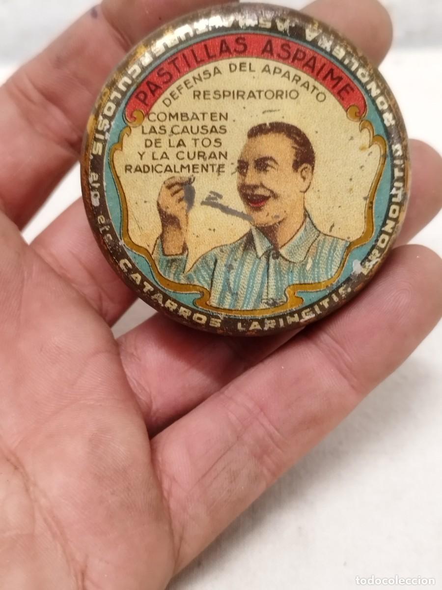 Bo&icirc;tes et petites bo&icirc;tes m&eacute;talliques: Antigua caja met&aacute;lica de pastillas Aspaime, vacia. De farmacia. Defensa del aparato respiratorio.