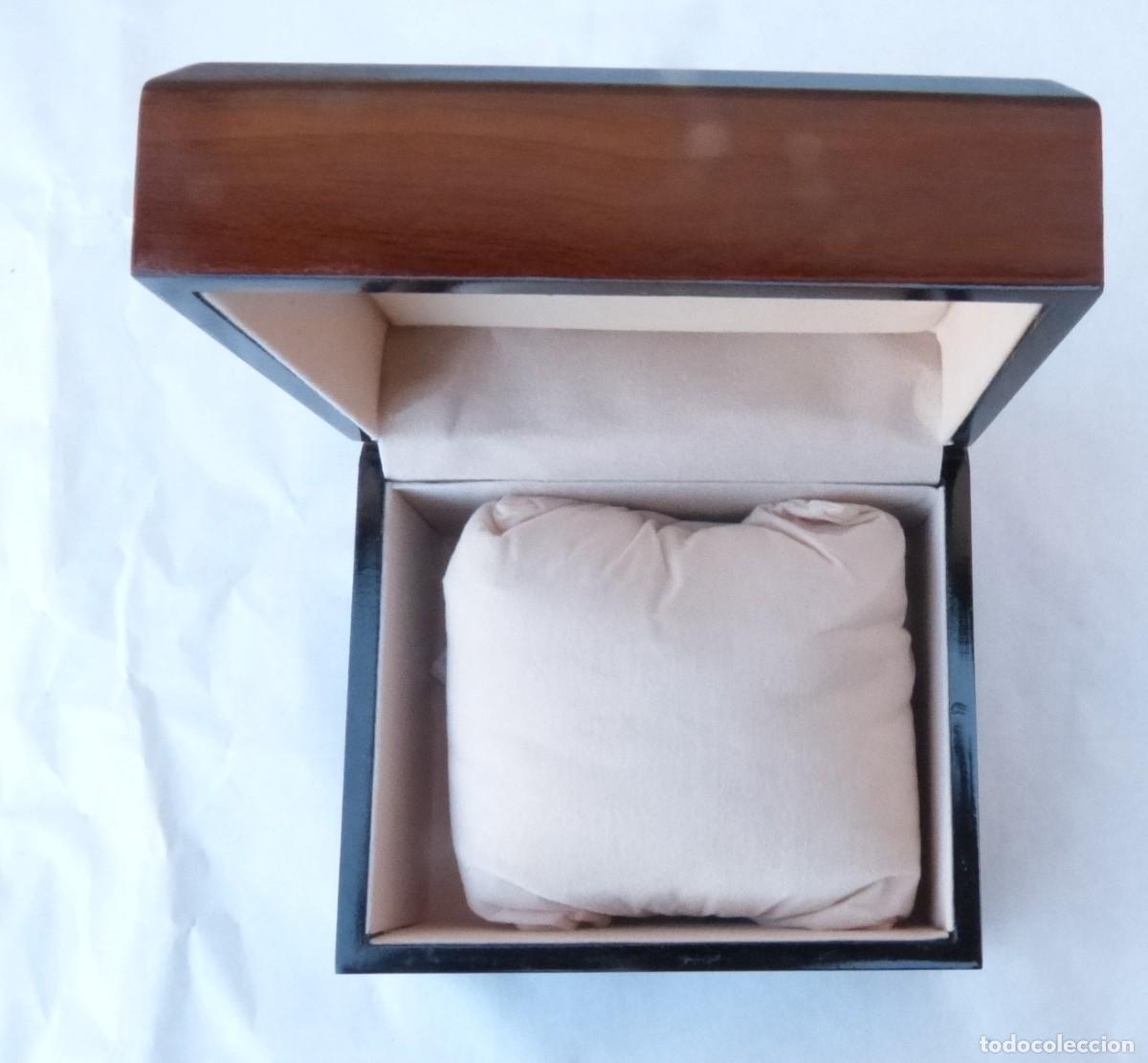 Cajas y cajitas met&aacute;licas: Caja de Madera de Lujo para reloj - Foto 5