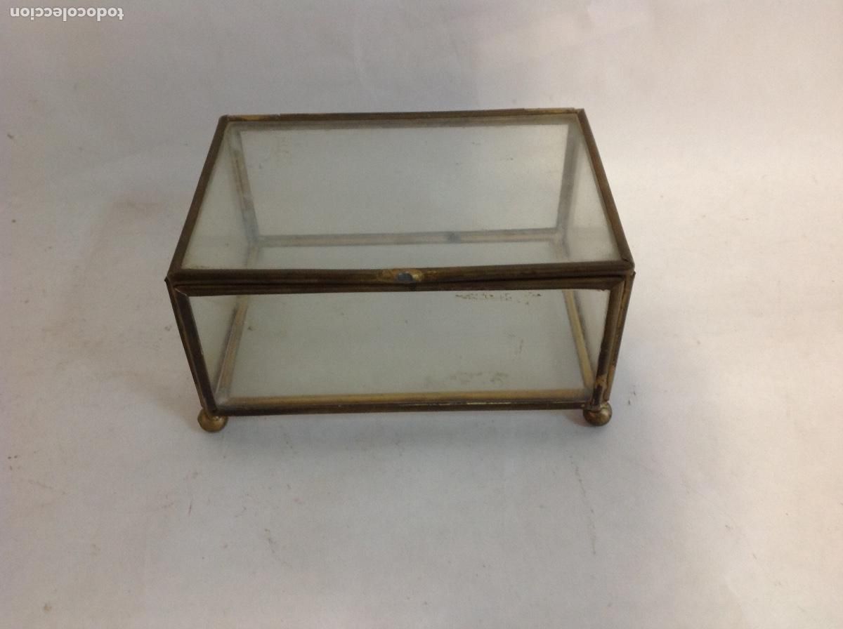 Cajas y cajitas met&aacute;licas: Caja de lat&oacute;n y cristal - Foto 1