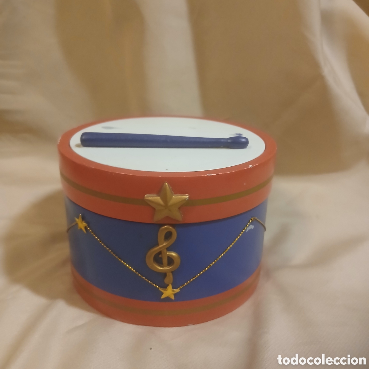 Cajas y cajitas met&aacute;licas: Caja musical de madera - Foto 3