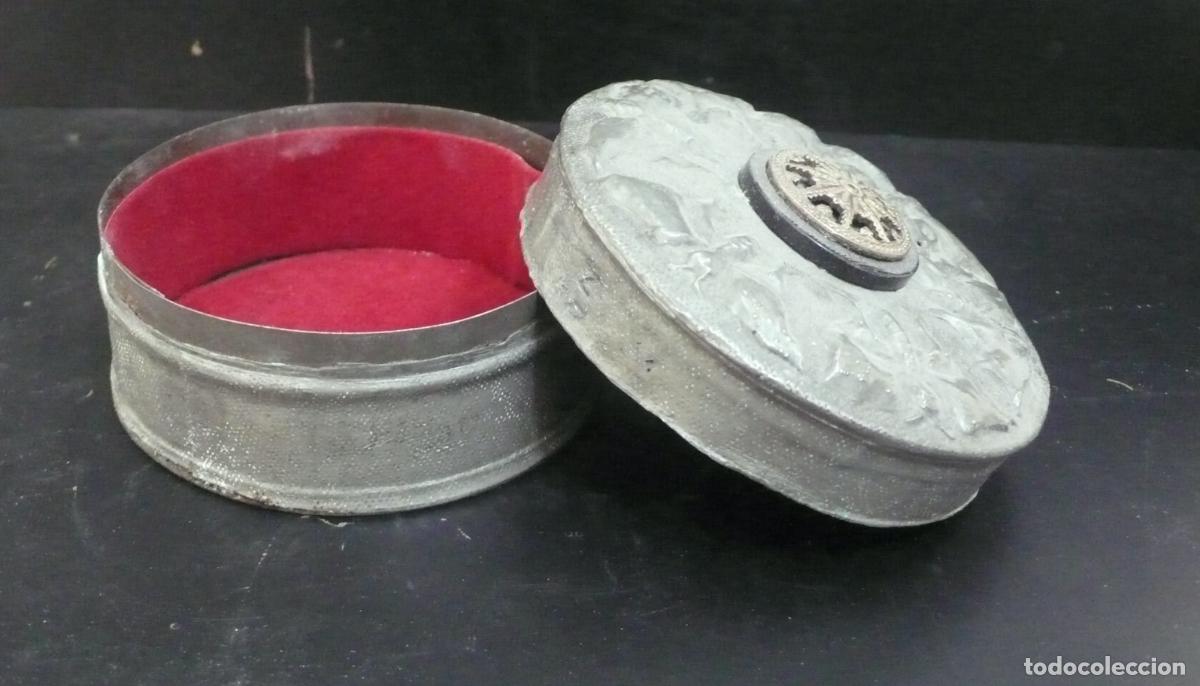 Cajas y cajitas met&aacute;licas: CAJA DE METAL REDONDA - Foto 3