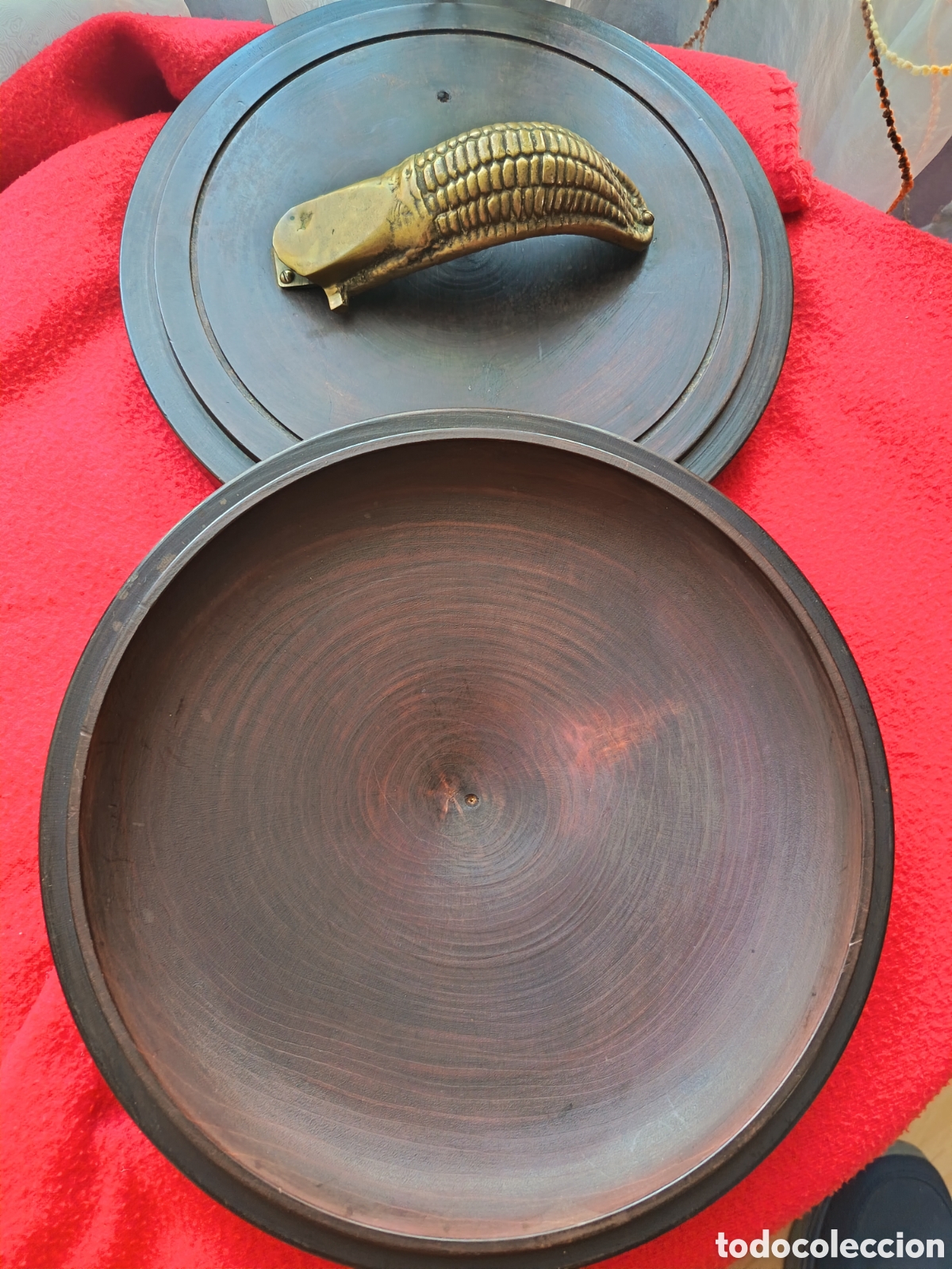 Cajas y cajitas met&aacute;licas: Caja de madera nogal con asa en bronce - Foto 2