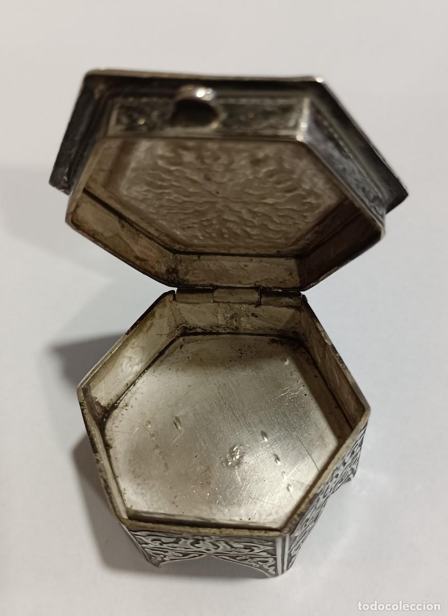 Cajas y cajitas met&aacute;licas: CAJA DE PLATA REPUJADA - Foto 5