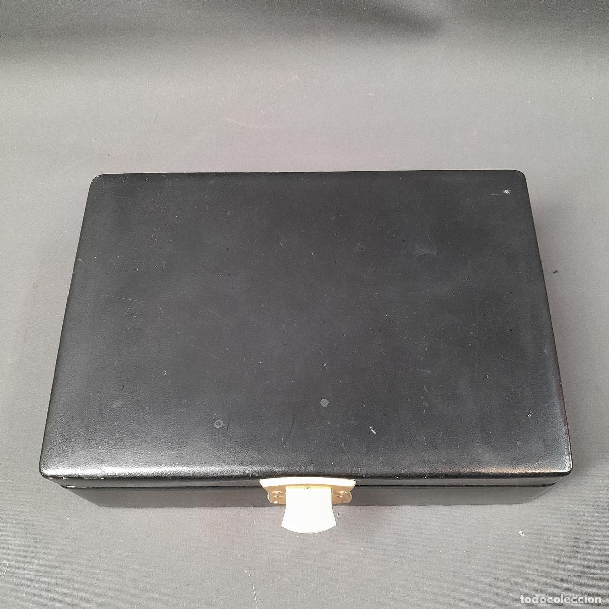 Cajas y cajitas met&aacute;licas: CAJA JOYERO RECTANGULAR EN S&Iacute;MIL PIEL. 1950 CA. - Foto 3
