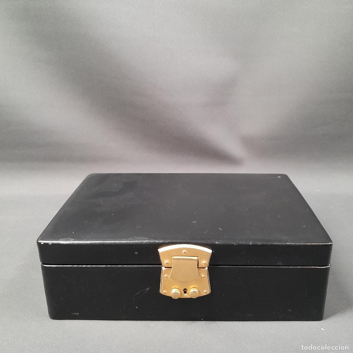 Cajas y cajitas met&aacute;licas: CAJA JOYERO RECTANGULAR EN S&Iacute;MIL PIEL. 1950 CA. - Foto 1