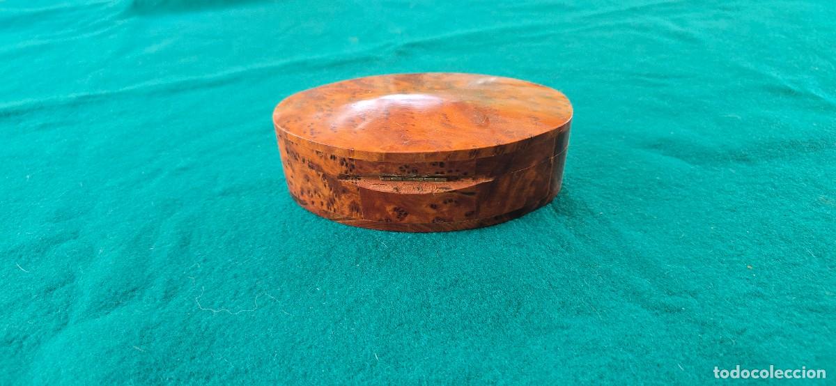 Cajas y cajitas met&aacute;licas: CAJA DE MADERA OVALADA - Foto 1