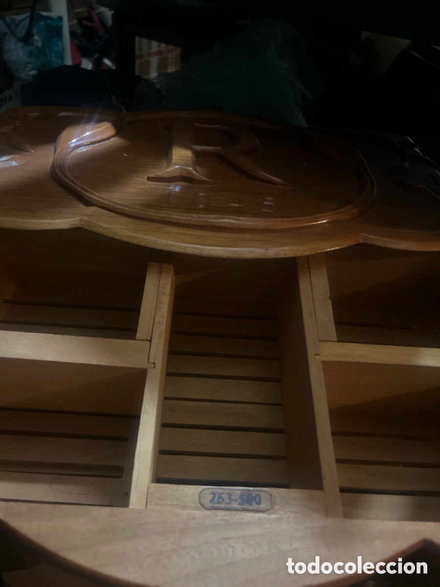 Cajas y cajitas met&aacute;licas: Caja humidor Robaina - Foto 5