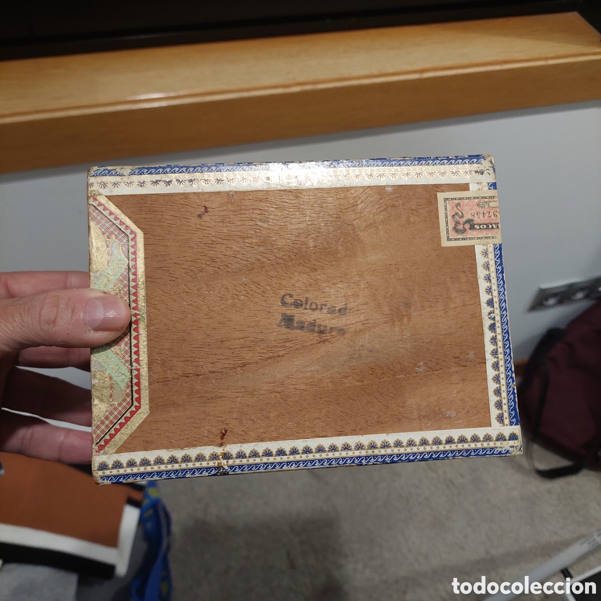 Cajas y cajitas met&aacute;licas: Caja de puros Labores. - Foto 4