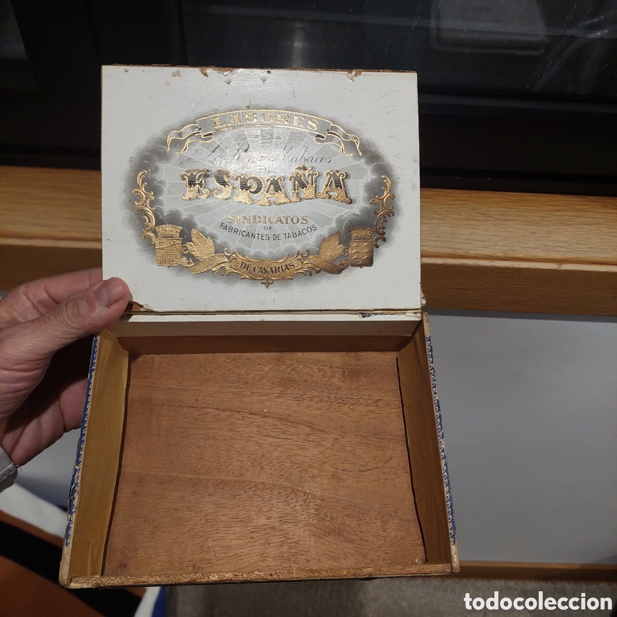 Cajas y cajitas met&aacute;licas: Caja de puros Labores. - Foto 9