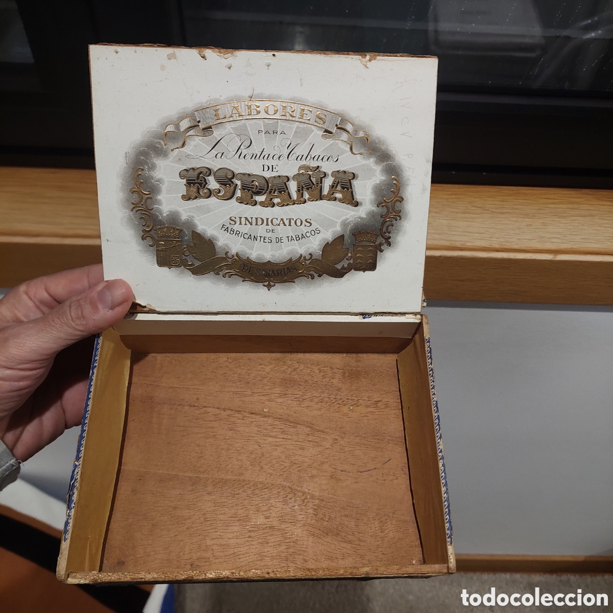 Cajas y cajitas met&aacute;licas: Caja de puros Labores. - Foto 10