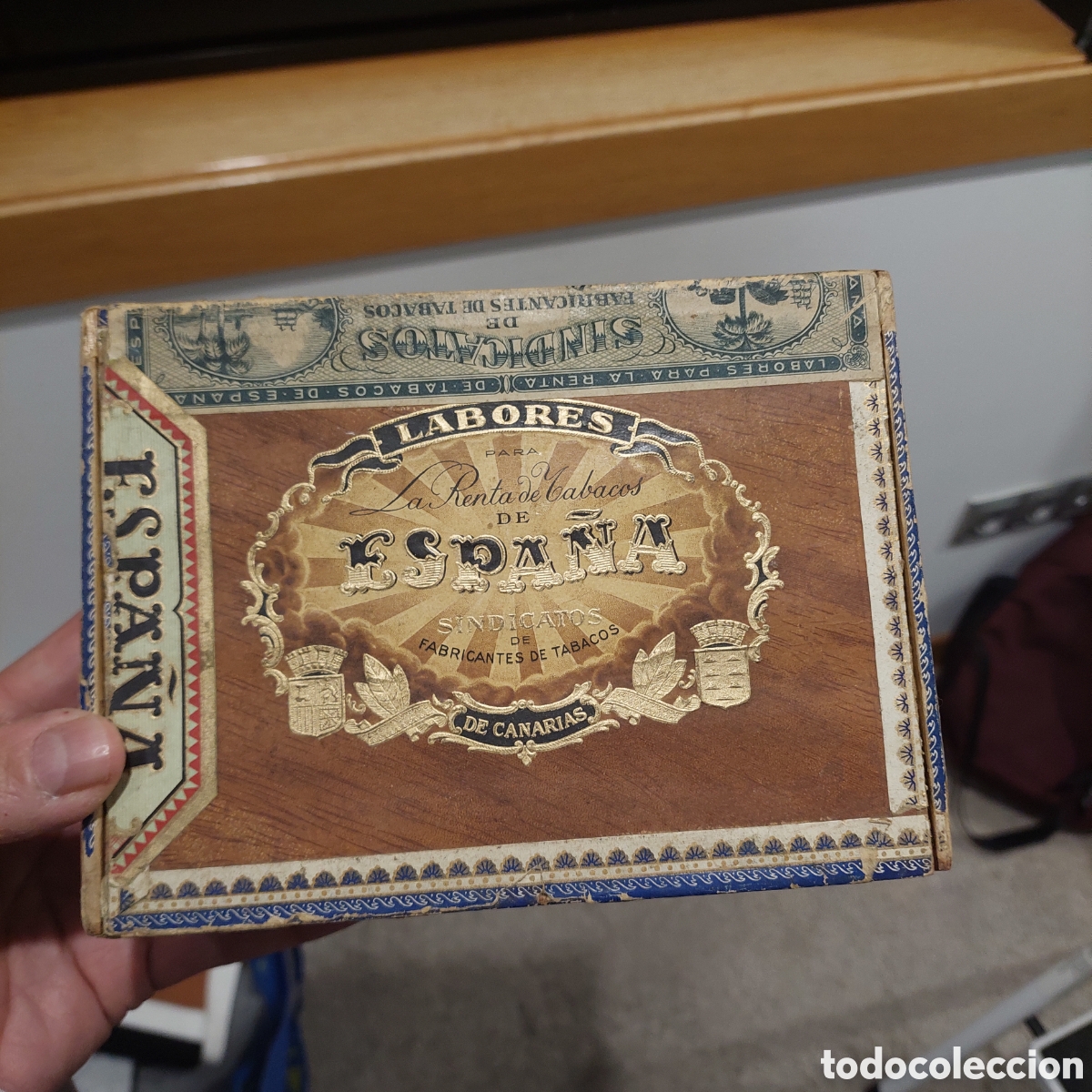 Cajas y cajitas met&aacute;licas: Caja de puros Labores. - Foto 1