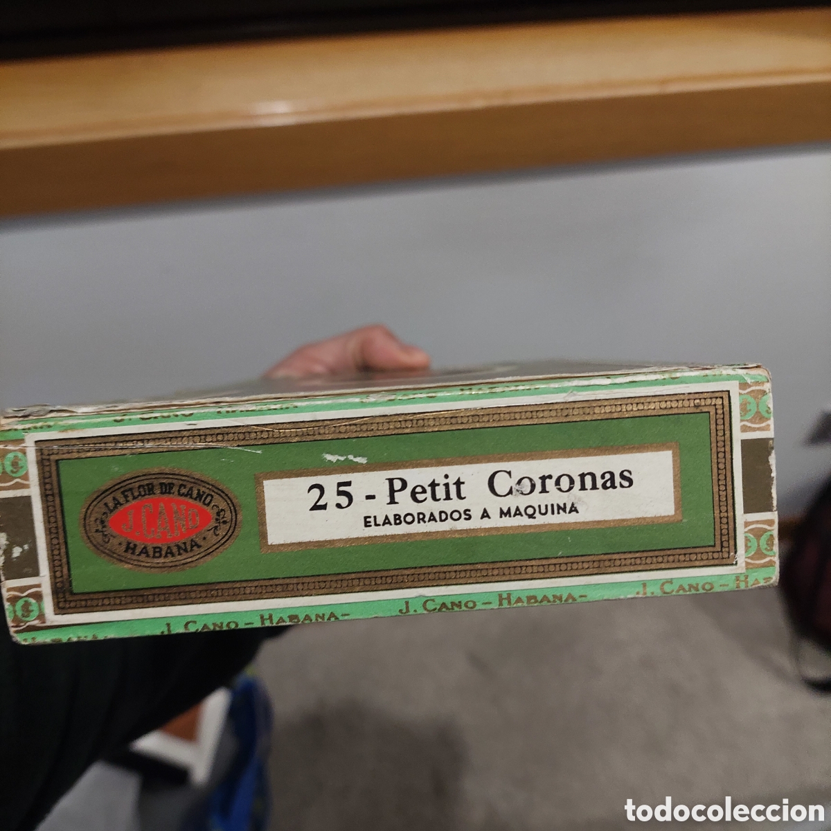 Cajas y cajitas met&aacute;licas: Caja de puros J. Cano - Foto 3