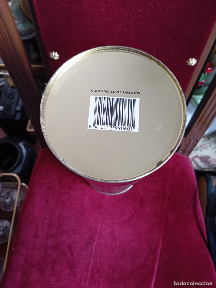 Cajas y cajitas met&aacute;licas: Caja de lata Codorn&iacute;u Cuvee Raventos - Foto 6