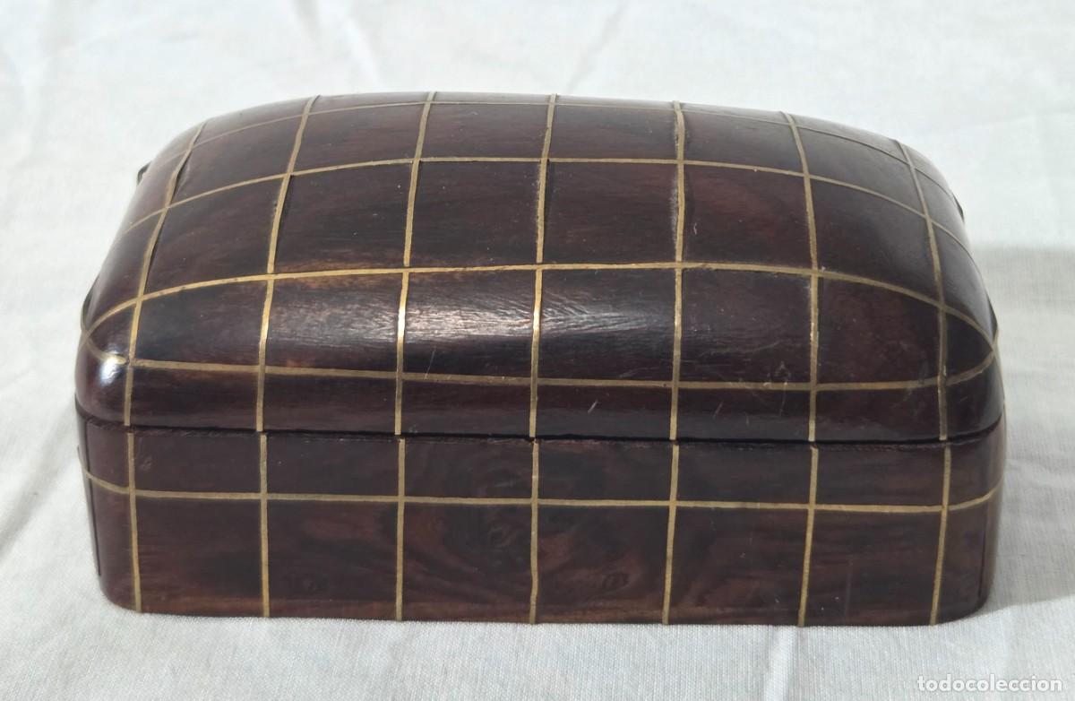 Cajas y cajitas met&aacute;licas: Caja en madera y lat&oacute;n, India - Foto 2