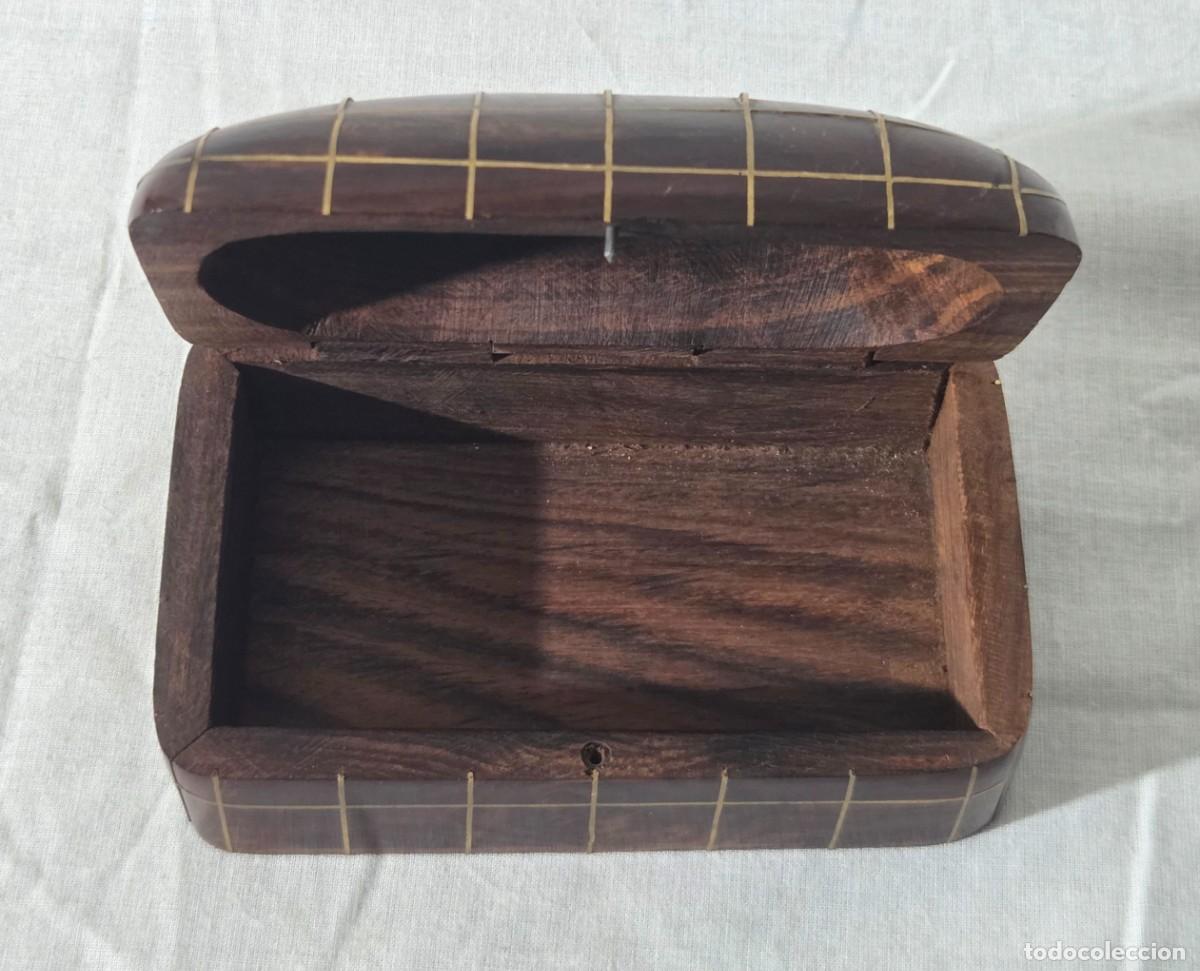 Cajas y cajitas met&aacute;licas: Caja en madera y lat&oacute;n, India - Foto 9