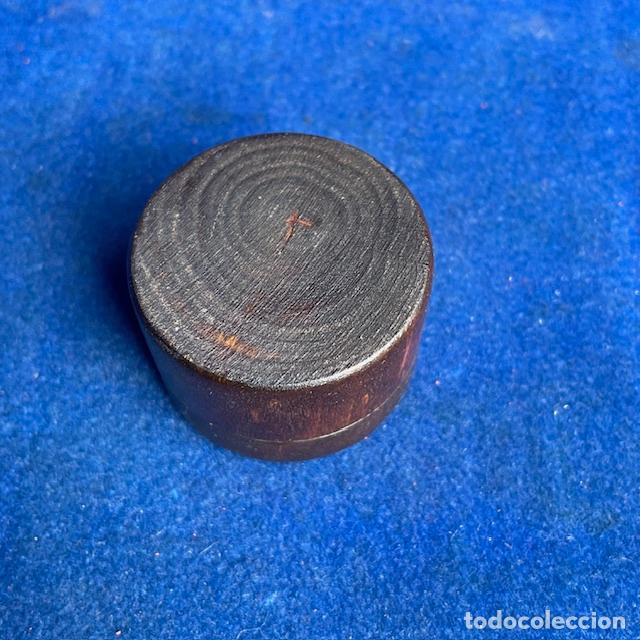 Cajas y cajitas met&aacute;licas: CAJA REDONDA MADERA CON FLORES - Foto 3