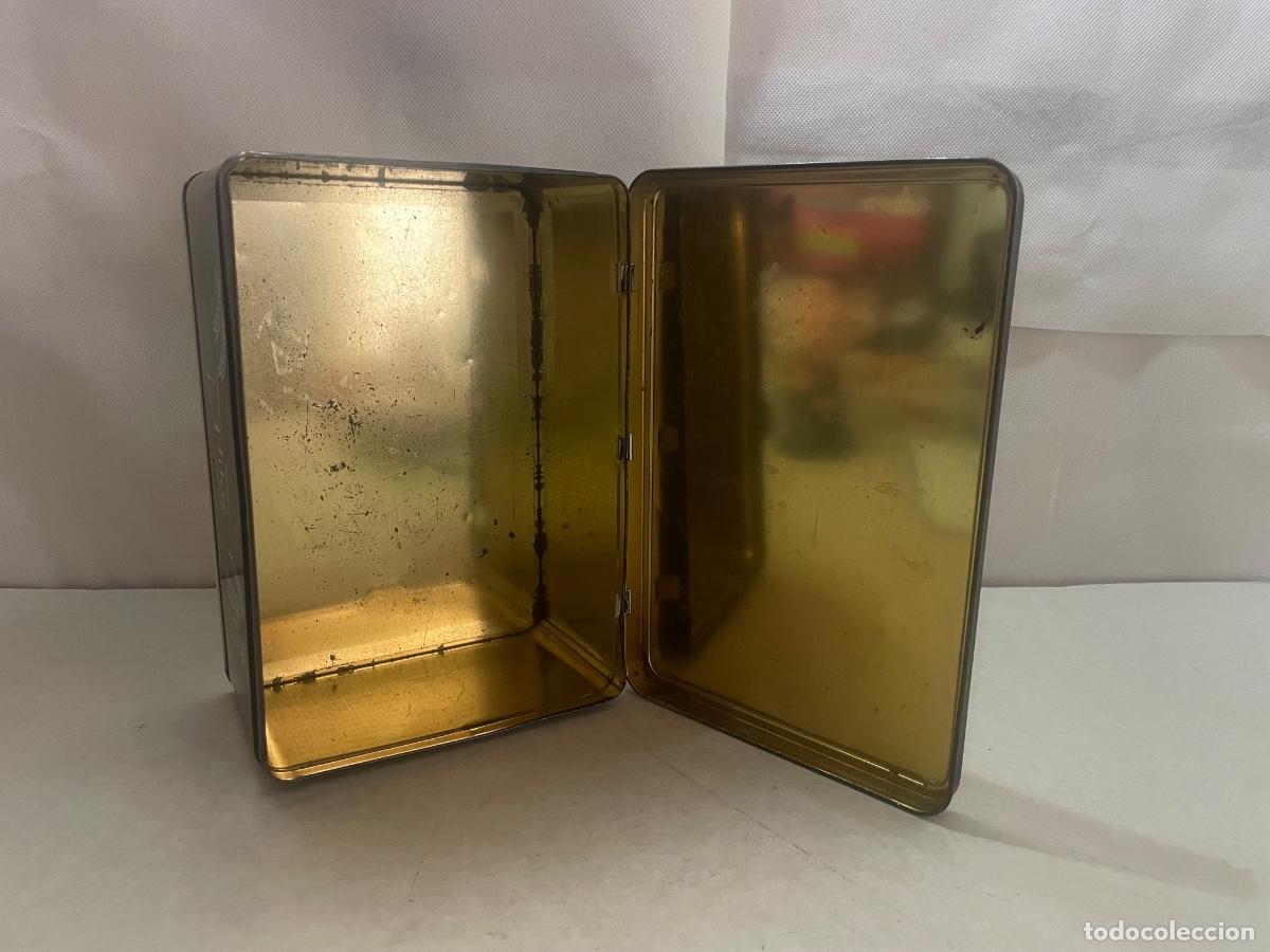 Cajas y cajitas met&aacute;licas: Caja de Cola Cao en chapa - Foto 1