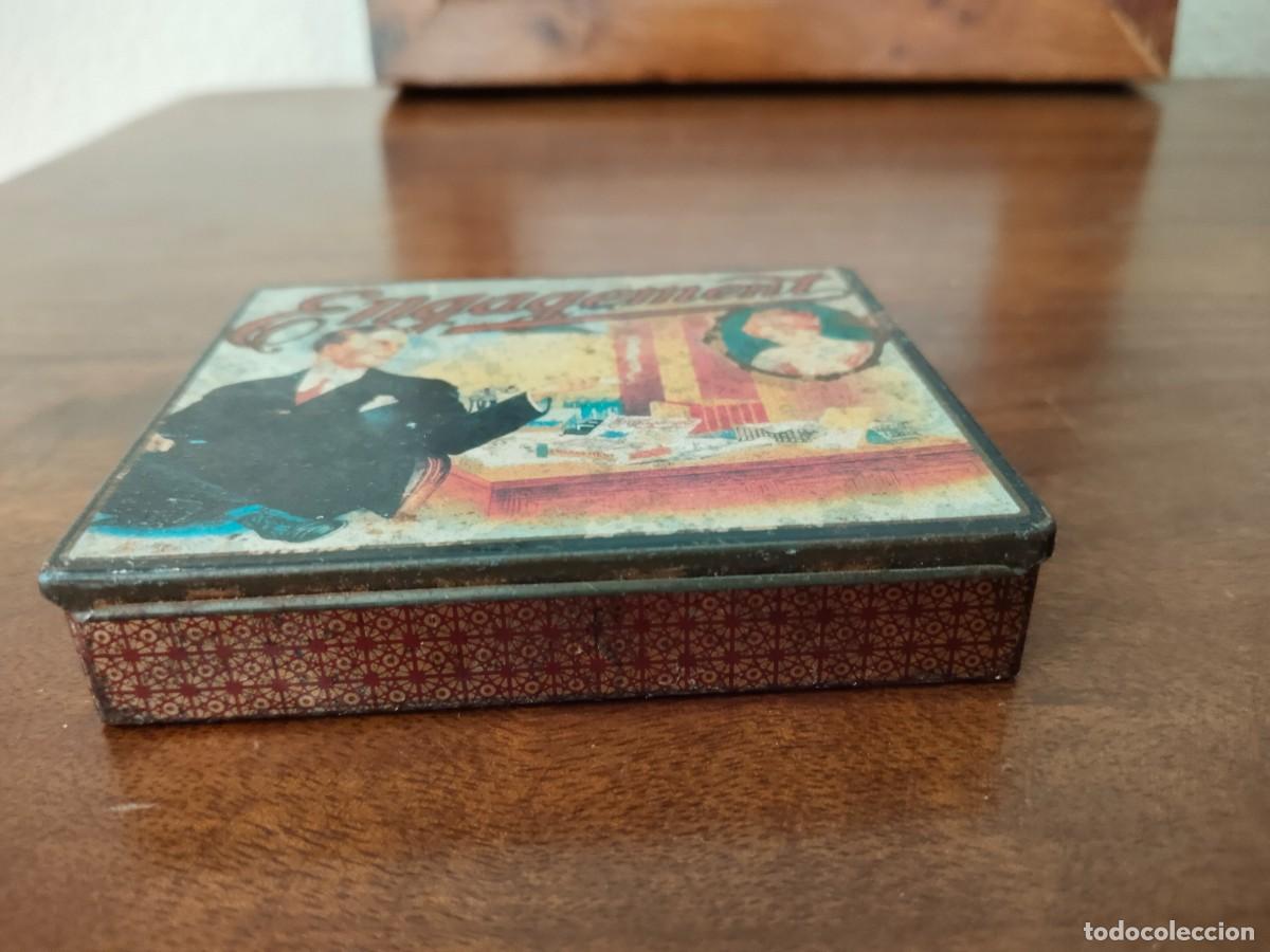 Cajas y cajitas met&aacute;licas: Cajita de tabaco Engagement. - Foto 3