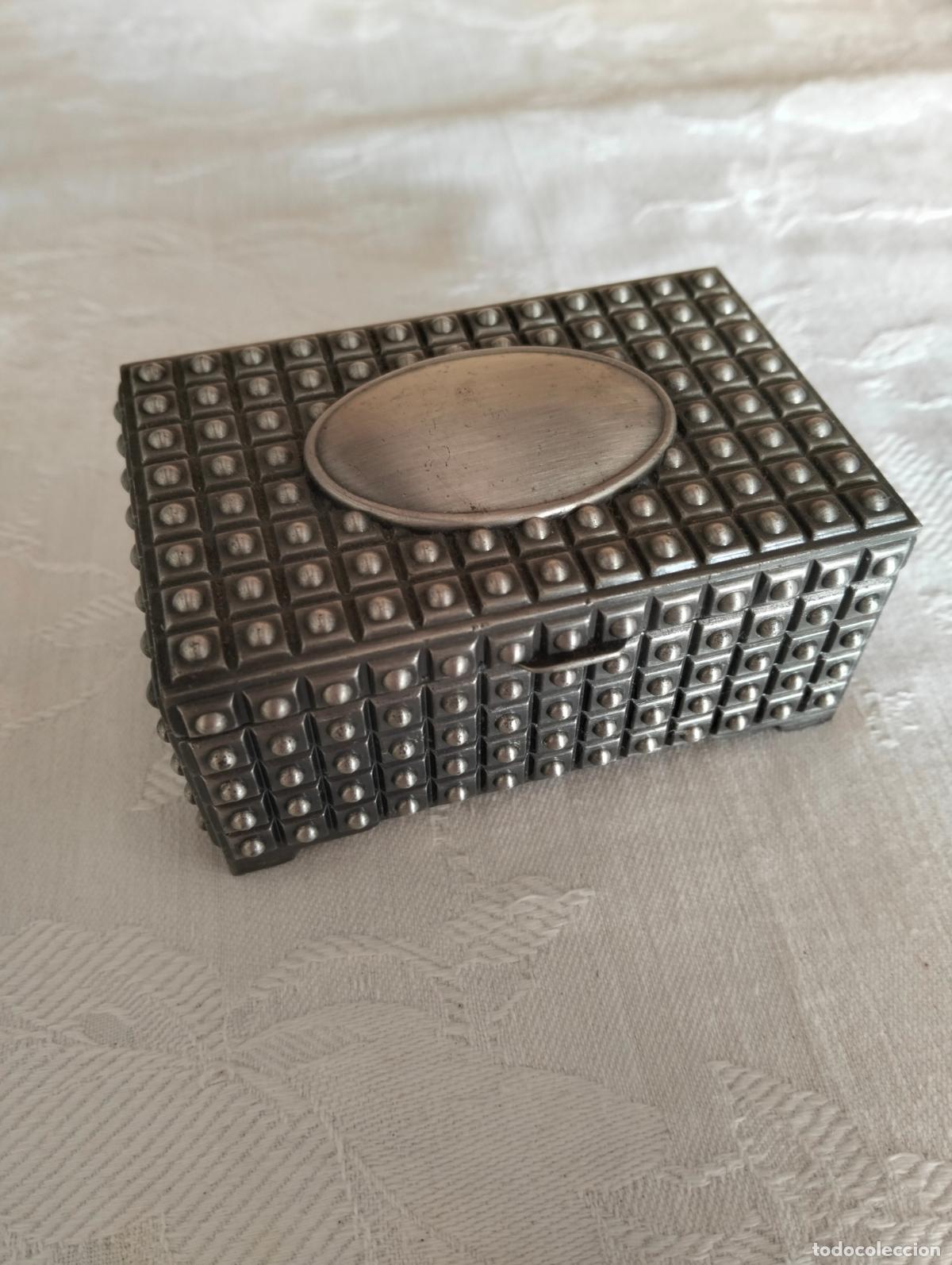 Cajas y cajitas met&aacute;licas: Caja joyero de metal, met&aacute;lica color plateado caja cajita forma rectangular