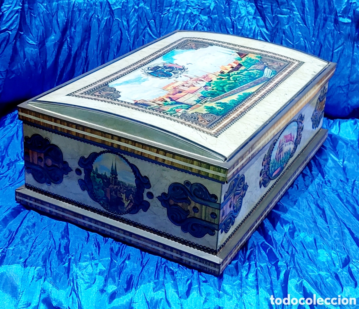 Boxes and metal boxes: Antigua caja rectangular de metal serigrafiada con im&aacute;genes de una ciudad medieval