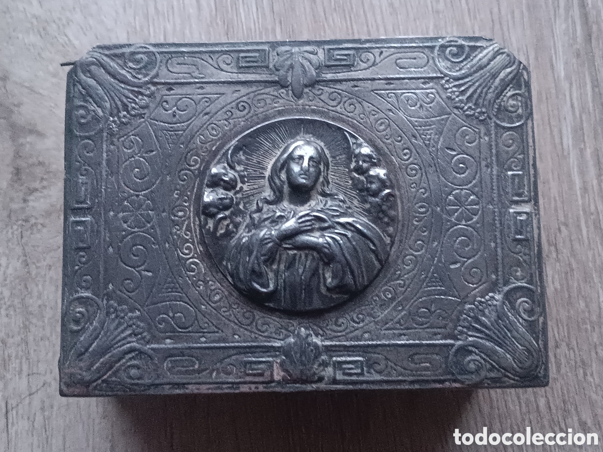 Cajas y cajitas met&aacute;licas: ANTIGUO JOYERO METAL PLATEADO VIRGEN CON QUERUBINES CAJA RELIGIOSA 12x9x5 cm 466 gramos