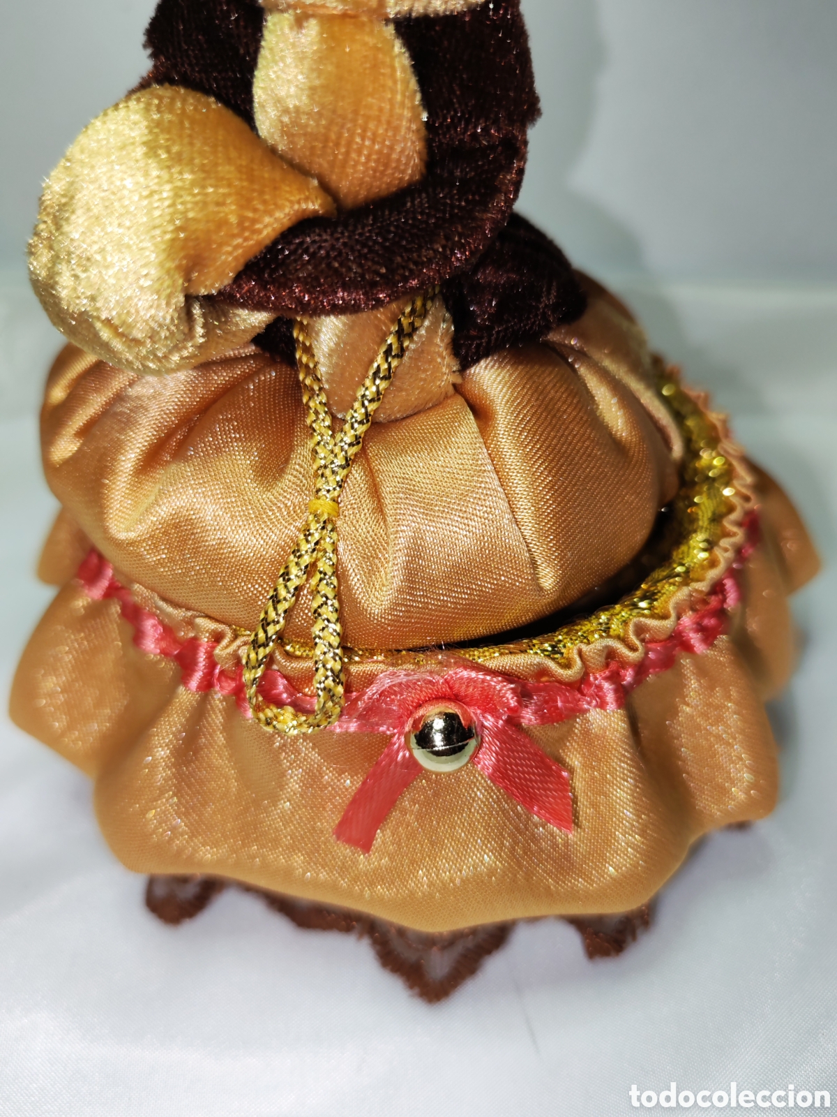 Cajas y cajitas met&aacute;licas: Caja de mu&ntilde;ecas &rdquo;Dama con manguitos&rdquo;. CL - Foto 3