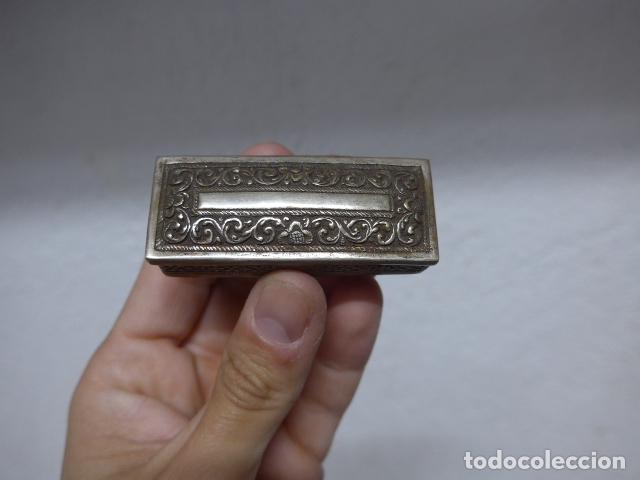 Cajas y cajitas met&aacute;licas: Antigua caja tipo pastillero original de principios s.XX