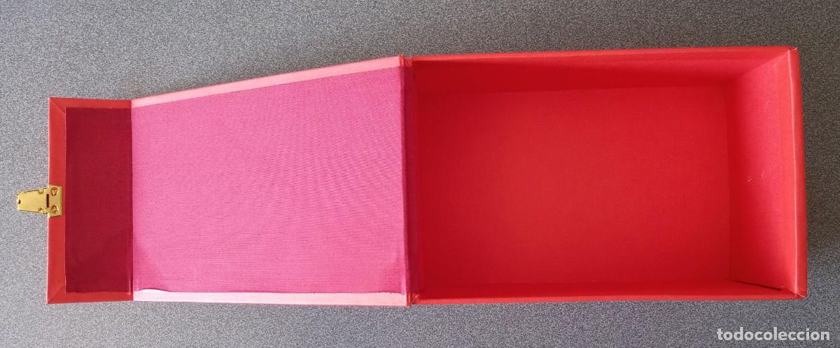 Cajas y cajitas met&aacute;licas: Caja Abono Transportes - Foto 6