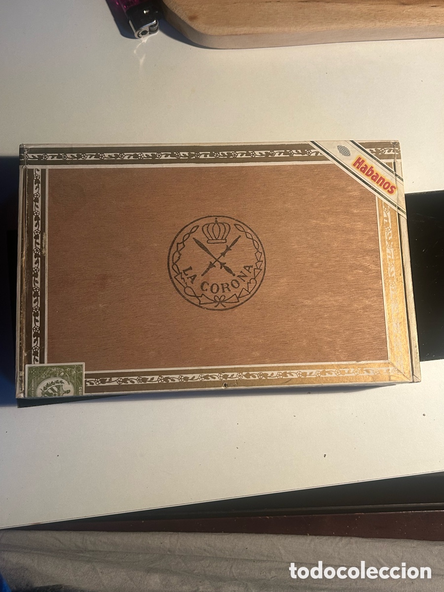 Boxes and metal boxes: Caja de puros vacia HABANA LA CORONA