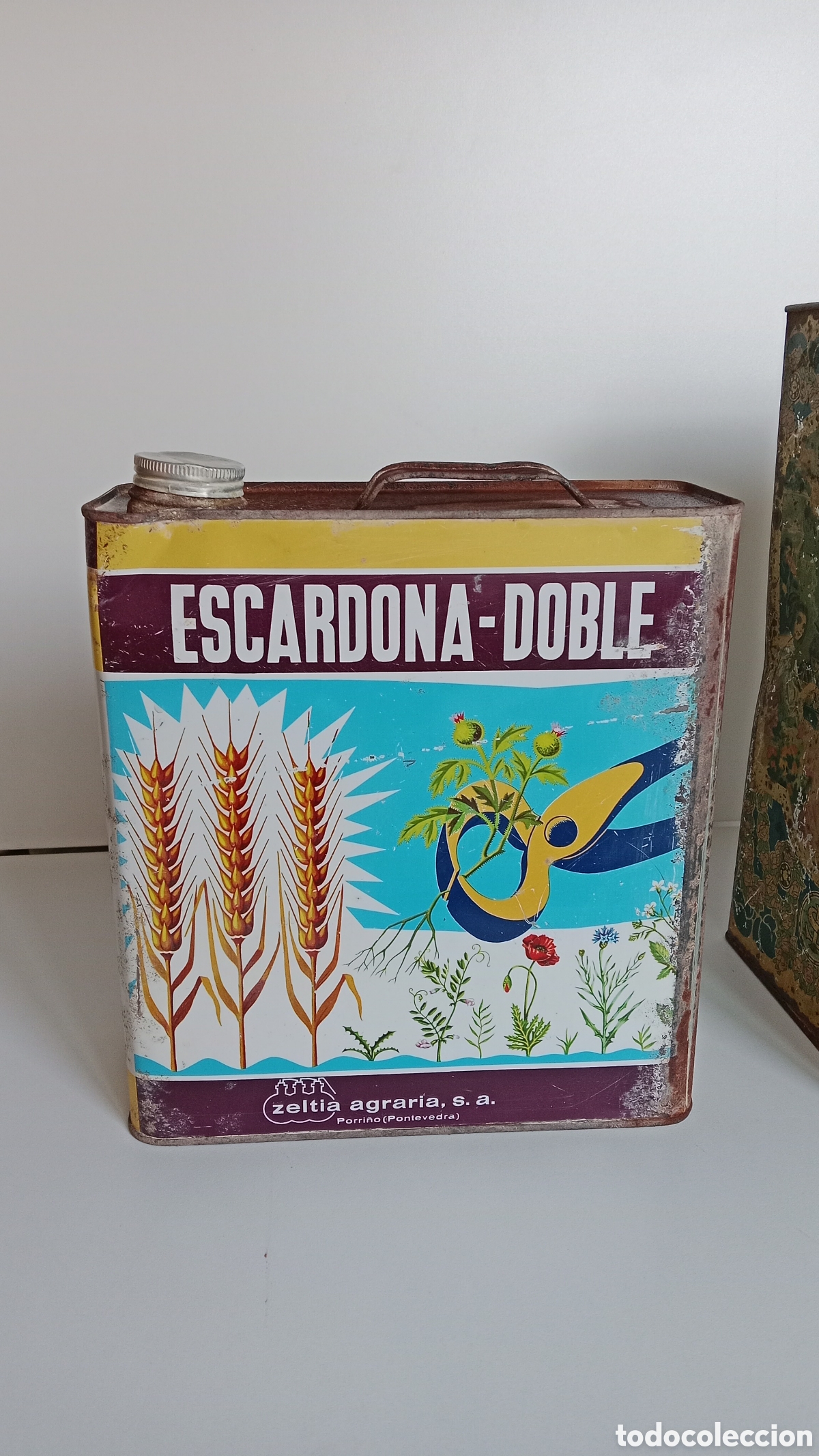 Cajas y cajitas met&aacute;licas: Antigua Lata Veneno o Pesticida Escardona Doble Zeltia Agraria.