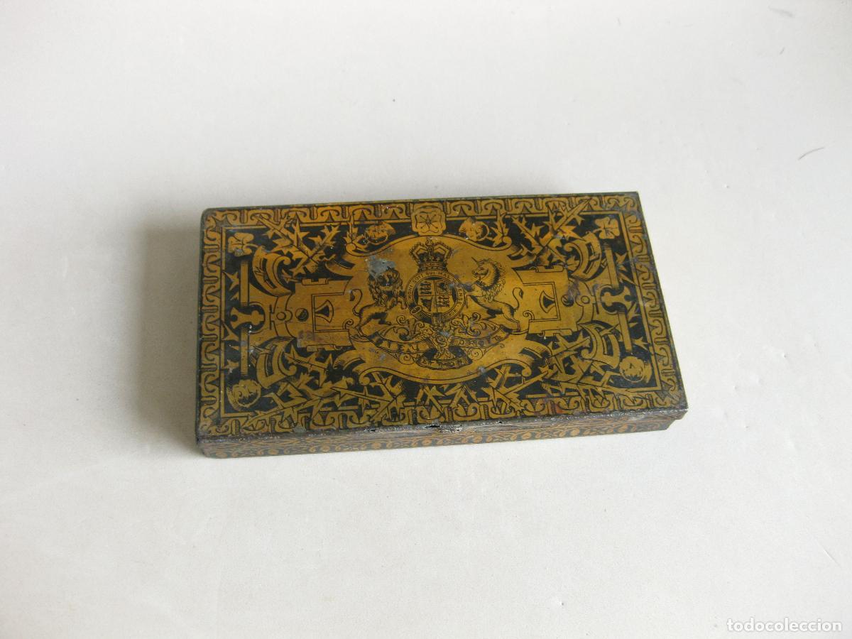 Cajas y cajitas met&aacute;licas: ANTIGUA CAJA DE LATA LITOGRAFIADA DE CERILLAS ROYAL WAX VESTAS
