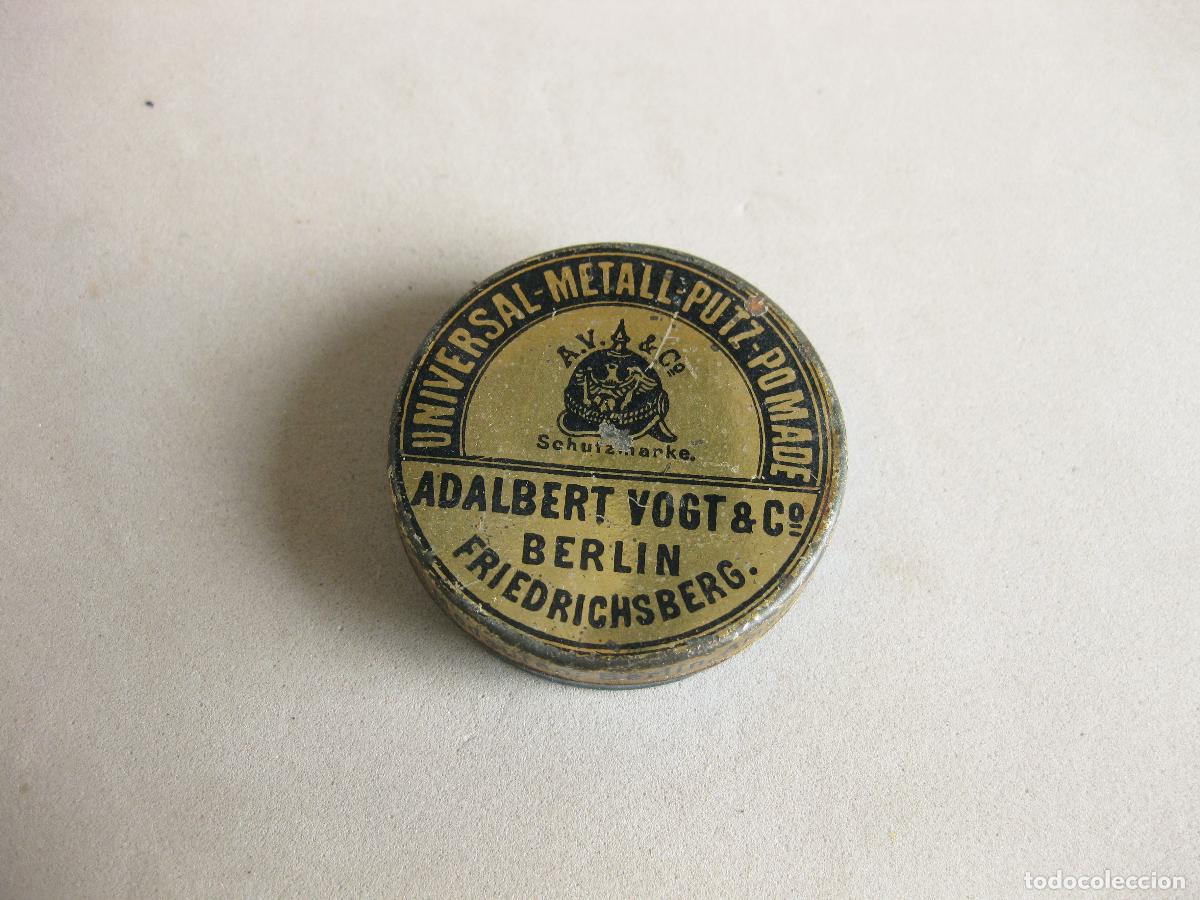 Cajas y cajitas met&aacute;licas: CAJA DE LATA LITOGRAFIADA DE PULIMENTO. UNIVERSAL METAL PUTZ POMADE ADALBERT VOGT & CO. PICKELHAUBE
