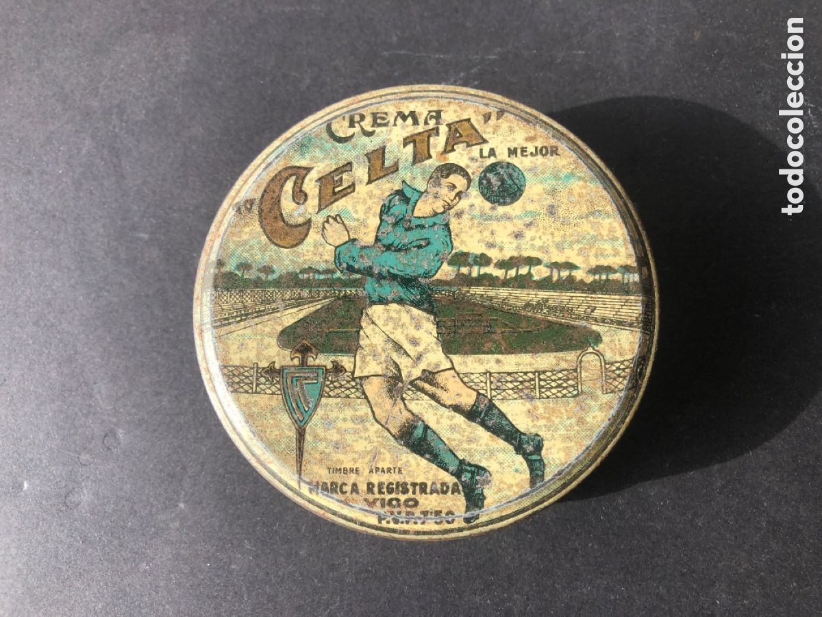 Cajas y cajitas met&aacute;licas: Antigua lata crema para zapatos / botas CELTA Vigo