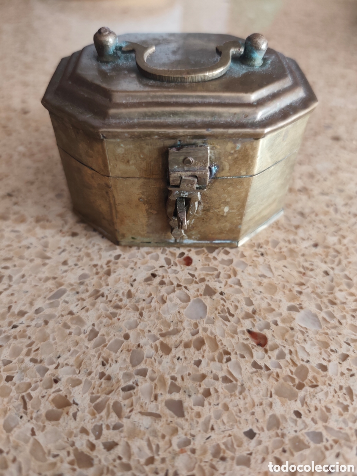 Caixas e caixinhas met&aacute;licas: Cofre peque&ntilde;o lat&oacute;n antiguo India